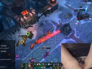 League of Legends Gamer's Erotic Orgasm