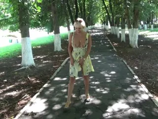 Blonde Flashes, Public Park Masturbation