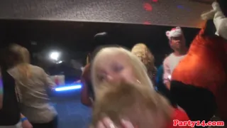 Interracial Amateur Orgy - Extreme Blowjobs