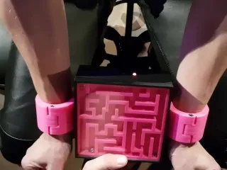 Predicament Bondage in Shocking Maze Game