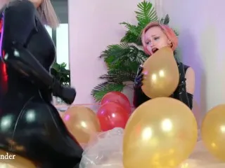 Lesbian Air Balloon Fetish: Latex-Clad Ladies Play