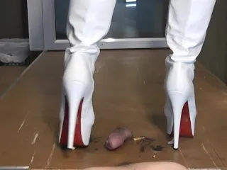 Trampling Bootjob & Shoejob