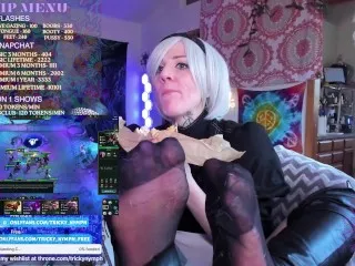 2B & Mukbang Porn Scene : Intense Action