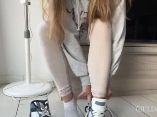 Young Italian Girl Shows Feet & Many Shoes! 👠 GIULIAPEACH