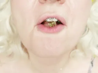 Braces Fetish – Intense Mukbang Jelly Candy Close-up