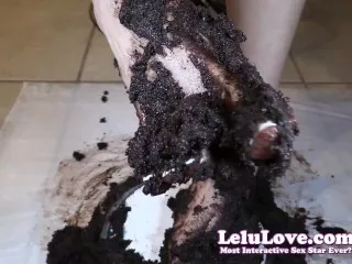 Lelu Foot Suck JOE - Messy Chocolate Cake