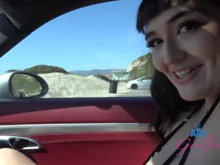 Zoey Jpeg: Intense Car-Ride Pussy Rub GFE to Orgasm