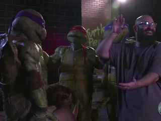 TenInchMutantNinjaTurtleSXXXBTS