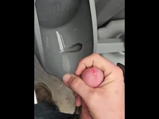 Work Break: Pee & Quickie