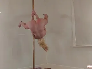 Embarrassing Pole Dance Nudity