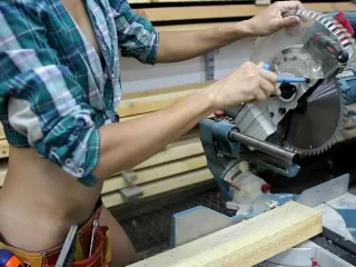 Sexy Girl Services Miter Saw - DIY Bed #0