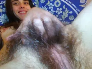 Queen's Hairless Hirsutism, Pink Fur Pussy Exposed