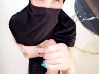 Veiled Pornstar Blowjob 🔥👄💦