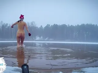 POV: Nude Girl Ice Swim - Winter Frozen Lake