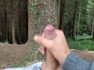 Exhibitionist Strolls Naked, Fucks Tree Slowly, Slower Cum