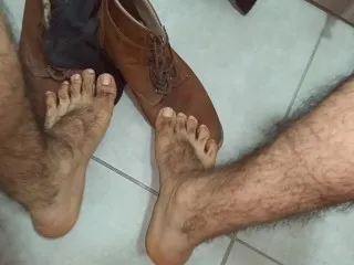 Licking & Smelling Hairy Lumberjack Feet