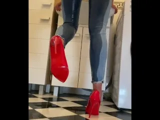Extreme Jeans & Red High Heels - Wet Play with Pee