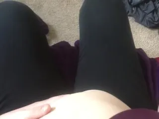 Tight Pants Chat: Chubby Piggy's Sexy Striptease