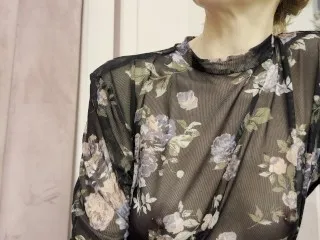 Blouse Tease: Bold Nipple Flash in Cafe