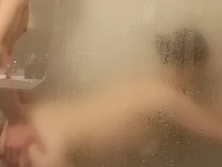 French Slut Showerfucked by Amateur - MessalineX Bathroom Porn