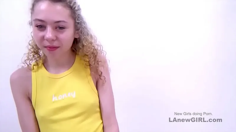 Teen Pussy Fucked Hard in Studio (19 YO)