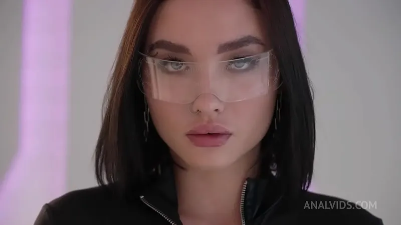 Space Cybersex: Young Cyber Shot (19yo)