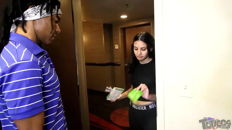 Hot 18yo Arab Teen Fucked by Shimmy Cash in Hotel