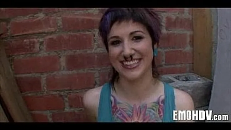 Emo Slut 026: Aggressive Action
