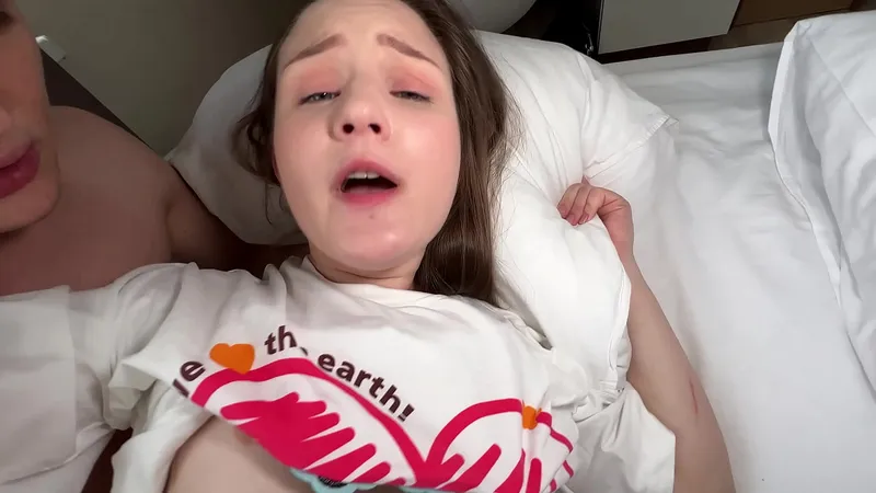 Petite Girl Explosive Orgasms & Creampie Finish