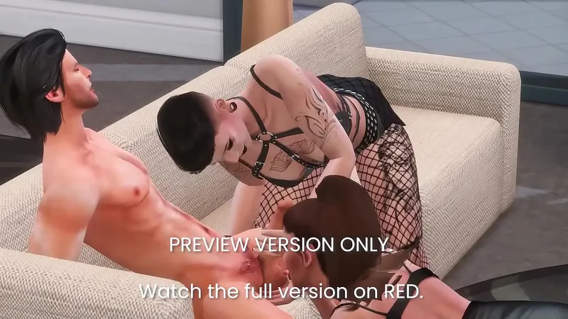 Ariana & Rhea's Thrilling Threesome