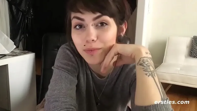 Hardcore Unshaved Amateur Jerks Off Solo