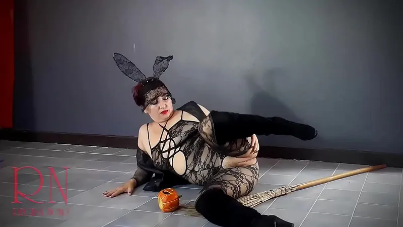 Sexy Witch in Lingerie, Playboy Bunny Costume, Perfect Pussy - Halloween Cosplay, Black Body Stockings