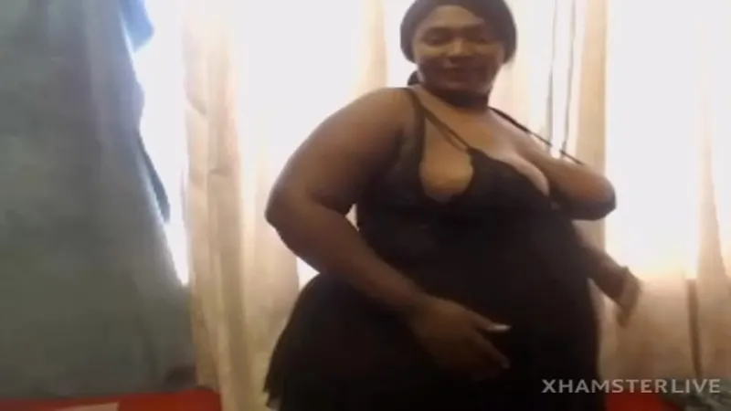 Live: Big Booty African Star's Nasty Cam Show