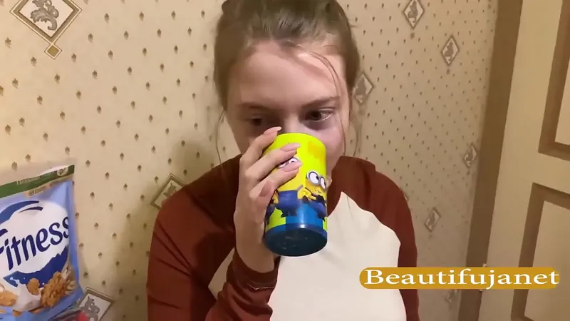 Kitchen Blowjob: Real Amateur Story