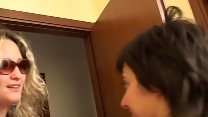 Amateur Wife's Secret Passion Uncovered Pt.1 - Wifey Loves Dick