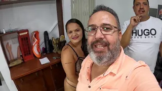 Lots of fun during the couple's recordings with actress Priscila Belini