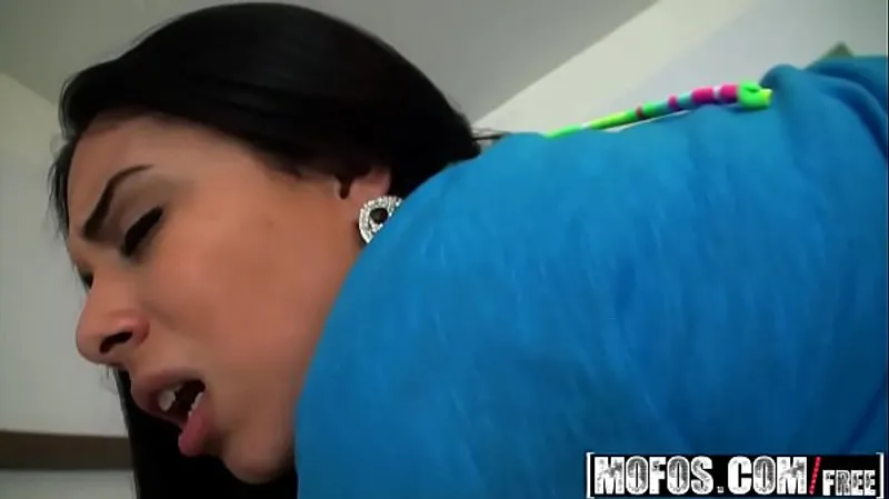 Coco's Sizzling Latinasex