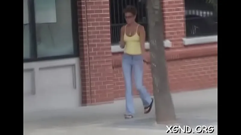 Teenager Tempted & Fucked