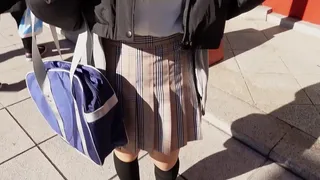 [Amateur Porn] A very cute female student who skipped school and came to see me... She's a real cutie...