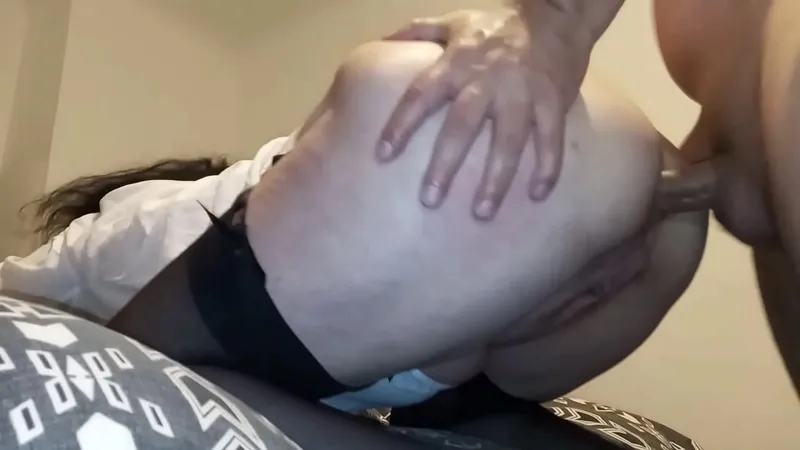 Deep Anal Amateur Slut
