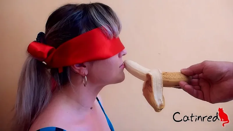 Blowjob & Food Play Amateur POV - Mouth Cumming