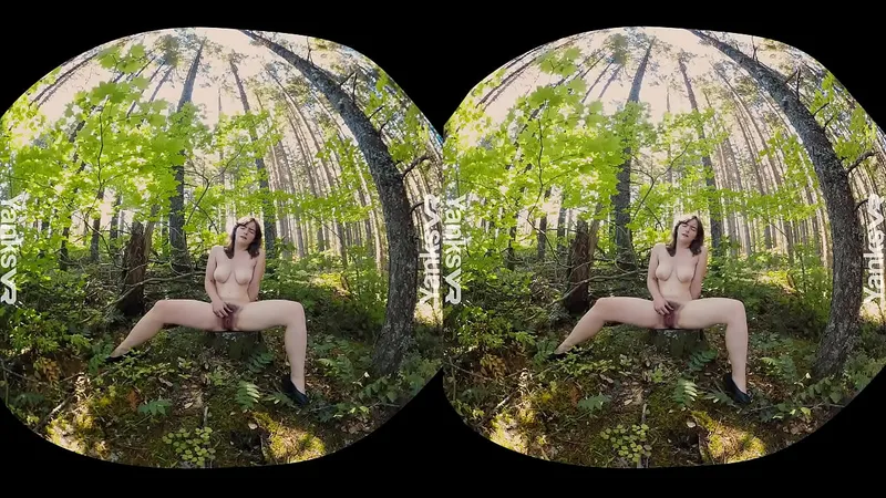Raven Yanks - 3D VR Clit Play Demo