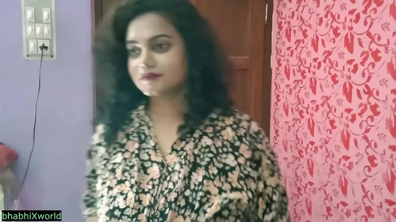 Cash-starved Desi College Girl: Hindi XXX Sex Scenes