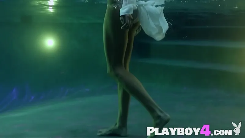 Alyssa Arce's Sensational Ass Exposure