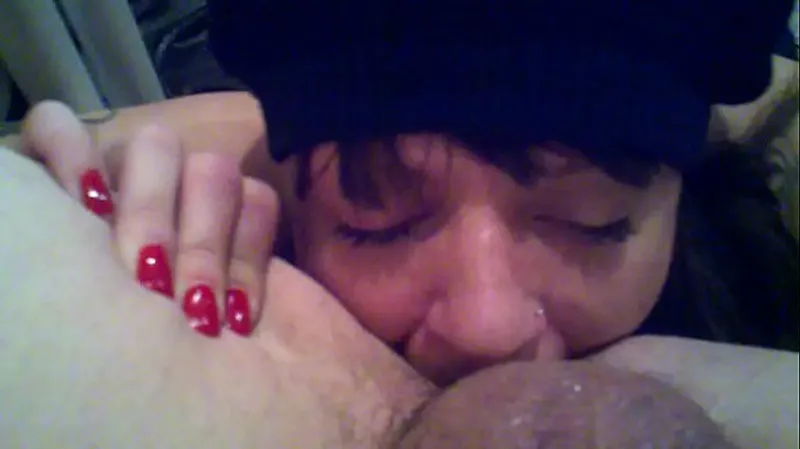 Tatted Amateur Deepthroat Face Fuck