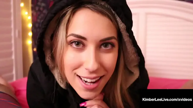 Kimber Lee Handjob, Footjob, Strokes & Fucks - Full Video, Photos @ KimberLeeLive.com