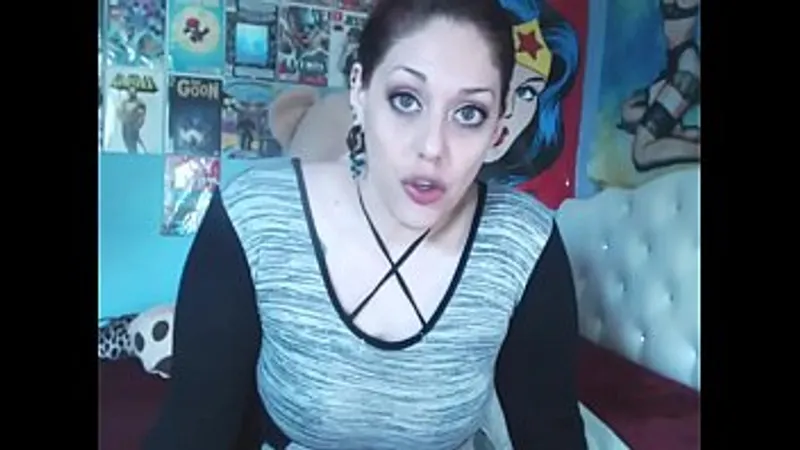 Brunette Camgirl Talks & Plays Dildo - Live Action