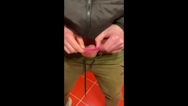 Public MILF Squirts & Swallows