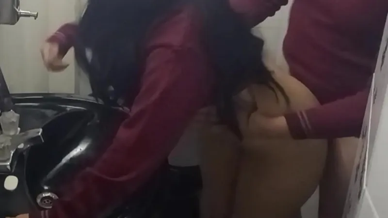 Students Fucking in Inst. Bathroom - Home Video