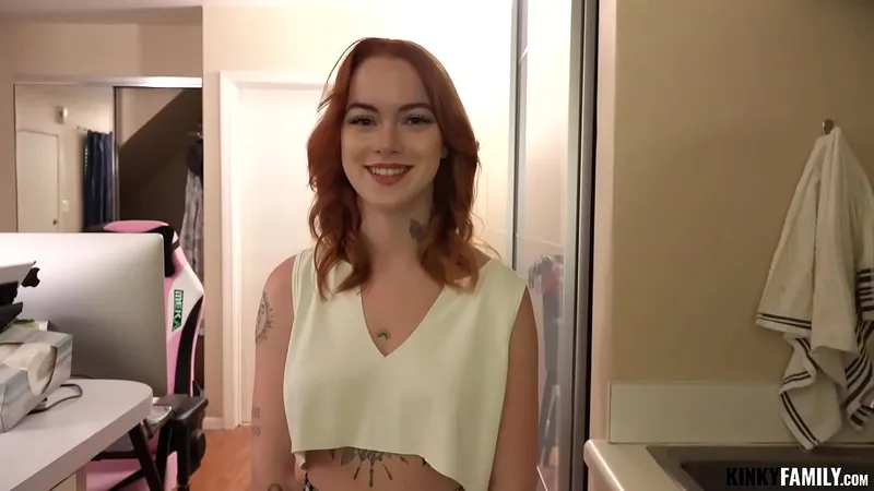 Kinky Family: Cum on Her Face x3 - More Wanted
